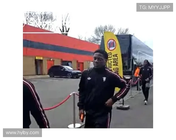 曼联为新帝星设薪上限谈判定时