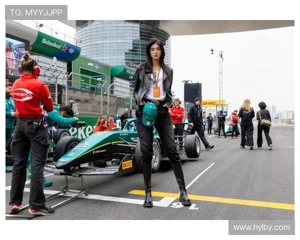 赵丽娜F1现场访谈赛车传奇退役生活